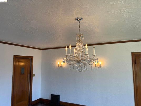 Chandelier, Interior