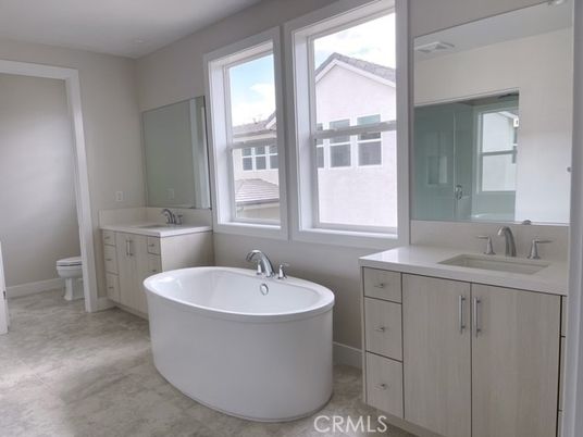 Bathroom, Dual Sink Vanities, Free Standing Baths, Interior