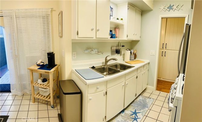 Interior, Kitchen, Washer