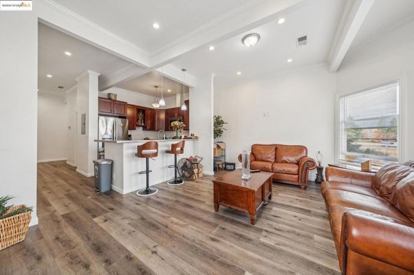 Interior, Kitchen, Living room, Pendant Lights, Recessed Lighting, Stainless Steel Appliances, Wood Texture Flooring