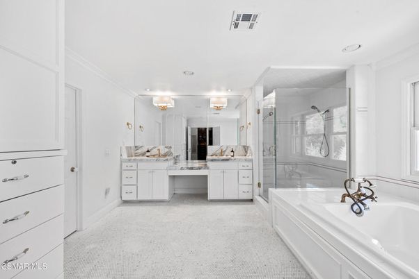 Bathroom, Dual Sink Vanities, Glass Shower, Interior, Recessed Lighting
