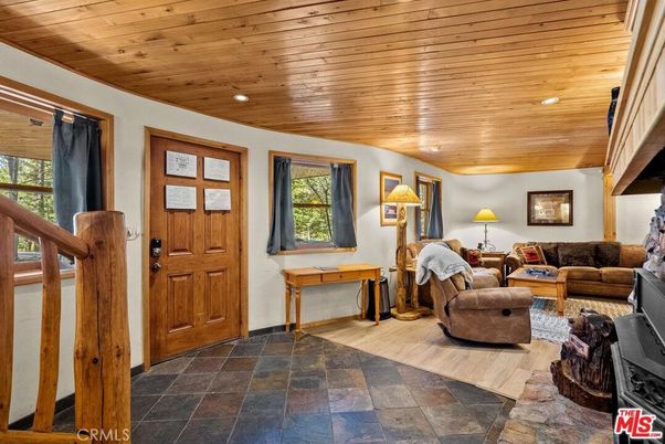 Interior, Living room, Recessed Lighting, Wooden Ceilings, Wood Texture Flooring