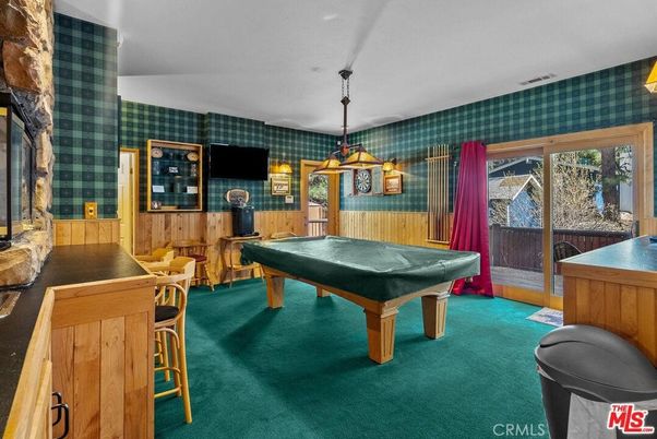 Billiard Table, Game Room, Interior, Pendant Lights