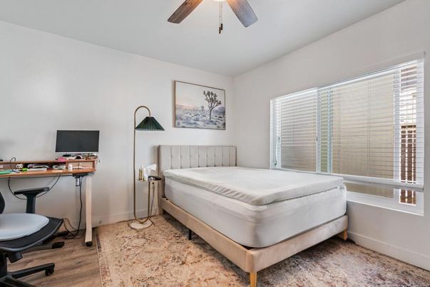 Bedroom, Home Office, Interior, Wood Texture Flooring