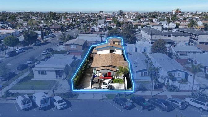 Exterior, Drone