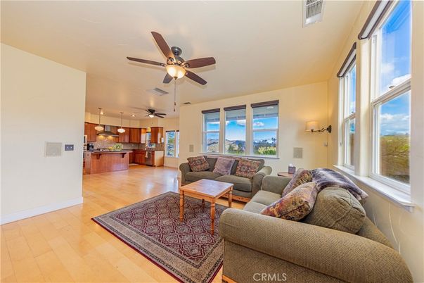 Interior, Kitchen, Living room, Pendant Lights, Wood Texture Flooring