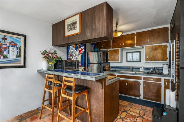Interior, Kitchen, Tile Countertops