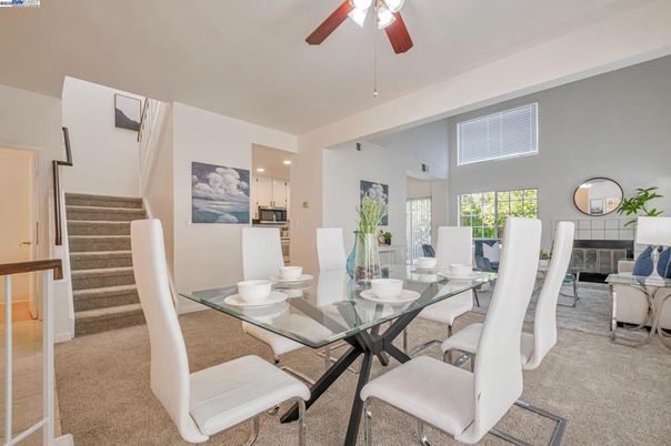 Dining room, Interior, Kitchen, Recessed Lighting