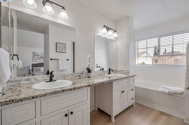 Bathroom, Dual Sink Vanities, Interior, Wood Texture Flooring