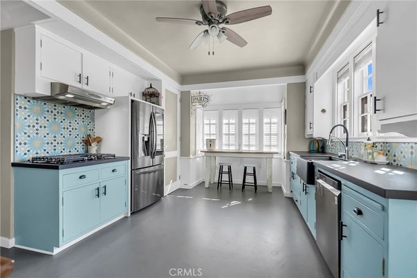 Interior, Kitchen, Stainless Steel Appliances