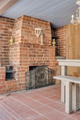 Exterior, Fireplace