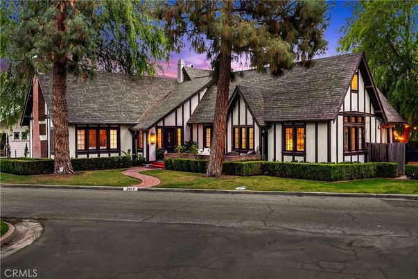 Exterior, Facade, Tudor Revival