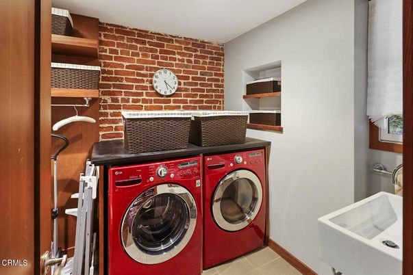 Interior, Stone Walls, Washer