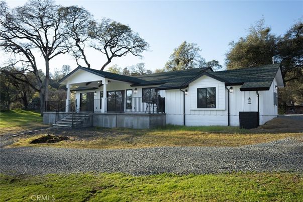 Backyard, Exterior, Facade, Farmhouse