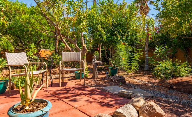 Backyard, Exterior