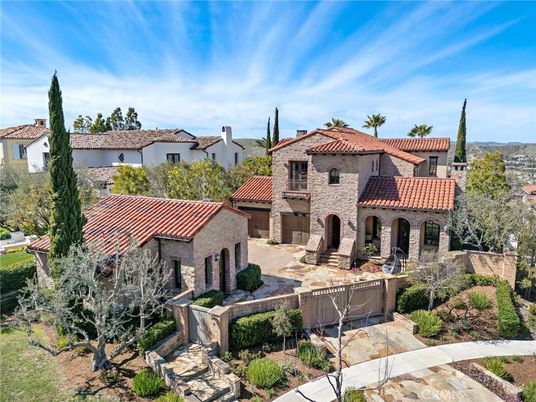 Exterior, Facade, Brick Facade, Mediterranean