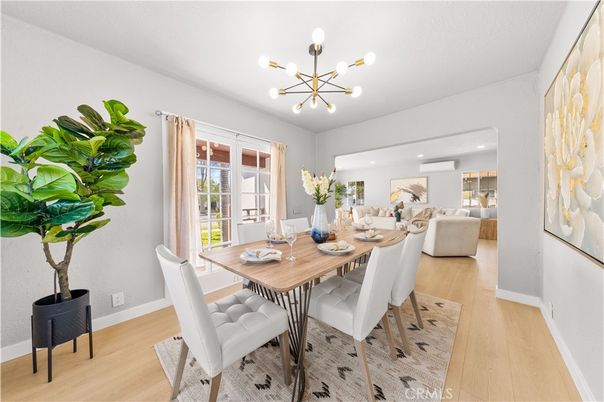 Dining room, Interior, Living room, Pendant Lights, Recessed Lighting, Wood Texture Flooring