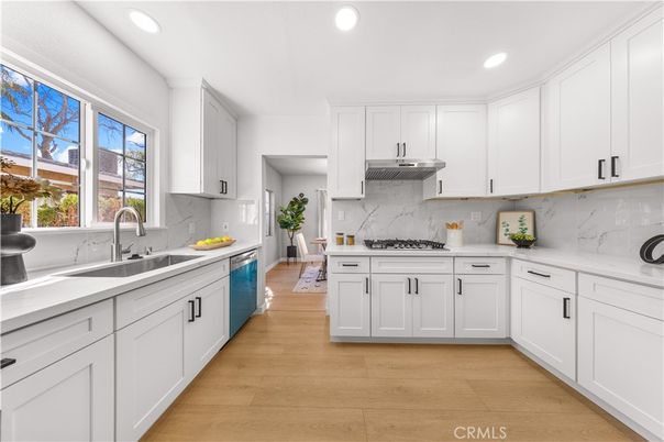 Interior, Kitchen, Marble Walls, Recessed Lighting, Wood Texture Flooring