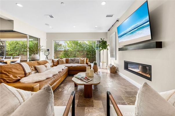 Fireplace, Interior, Living room, Recessed Lighting