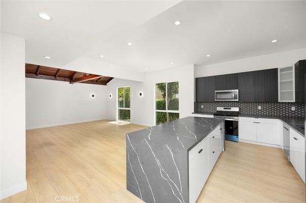 Interior, Kitchen, Recessed Lighting, Stainless Steel Appliances, Wooden Beams, Wooden Ceilings, Wood Texture Flooring