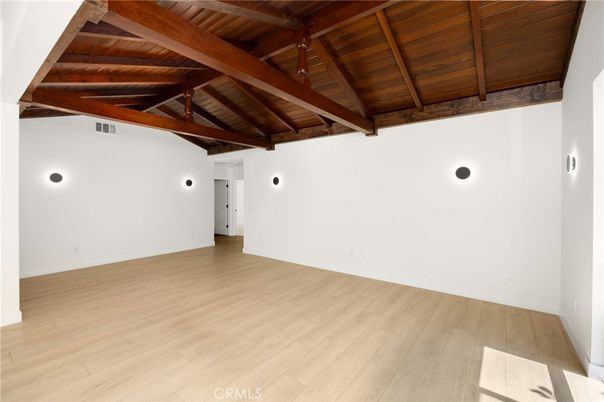 Empty room, Interior, Wooden Beams, Wooden Ceilings, Wood Texture Flooring
