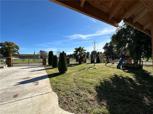 Backyard, Exterior, Playground