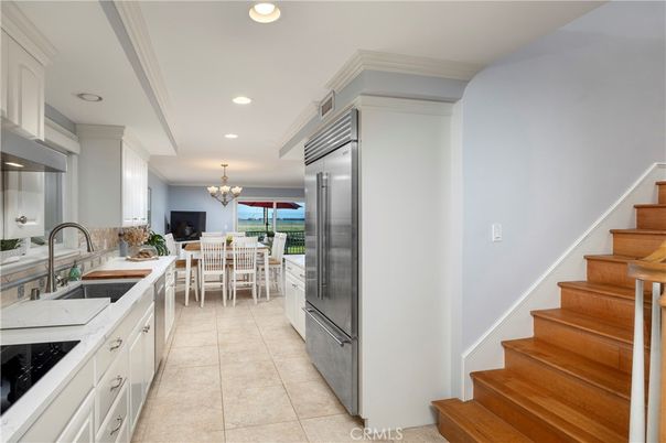 Chandelier, Dining room, Interior, Kitchen, Recessed Lighting, Stainless Steel Appliances, Water