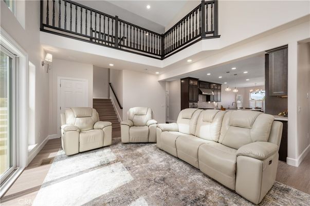 Interior, Kitchen, Living room, Pendant Lights, Recessed Lighting, Wood Texture Flooring