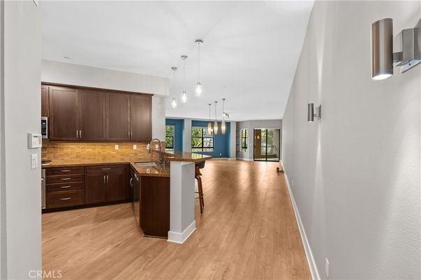 Interior, Kitchen, Pendant Lights, Wood Texture Flooring