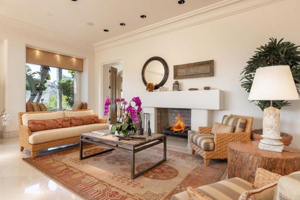 Fireplace, Interior, Living room, Recessed Lighting