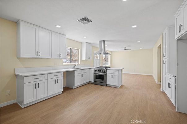 Interior, Kitchen, Recessed Lighting, Wood Texture Flooring