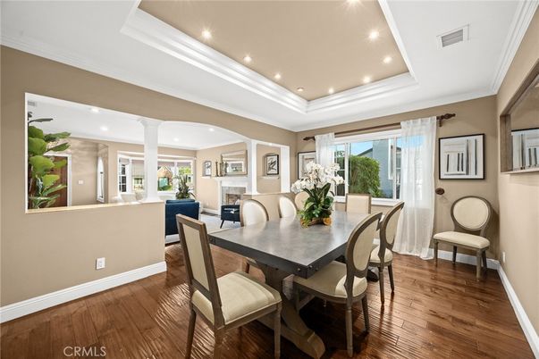 Dining room, Fireplace, Interior, Recessed Lighting, Wood Texture Flooring