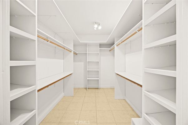 Interior, Walk-in Closets