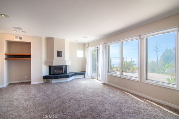 Empty room, Fireplace, Interior, Recessed Lighting