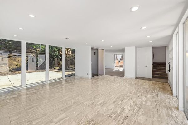 Empty room, Interior, Pendant Lights, Recessed Lighting
