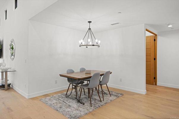 Chandelier, Dining room, Interior, Pendant Lights, Recessed Lighting, Wood Texture Flooring