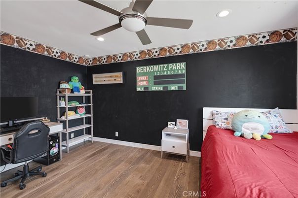 Bedroom, Home Office, Interior, Recessed Lighting, Wood Texture Flooring