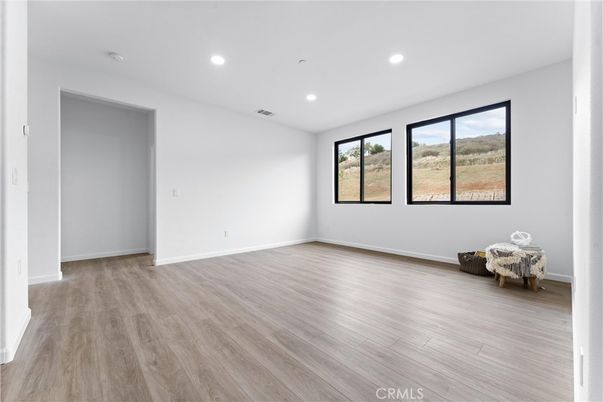 Empty room, Interior, Recessed Lighting, Wood Texture Flooring
