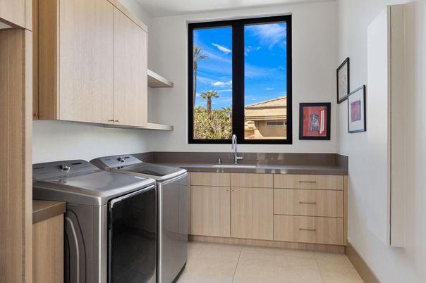 Interior, Washer