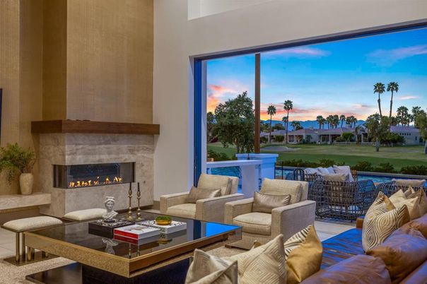 Fireplace, Interior, Living room