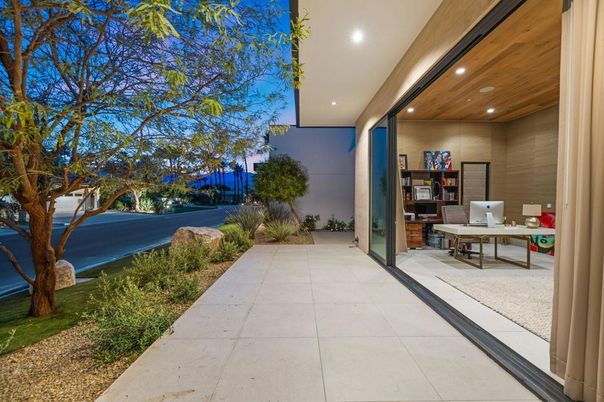 Exterior, Recessed Lighting