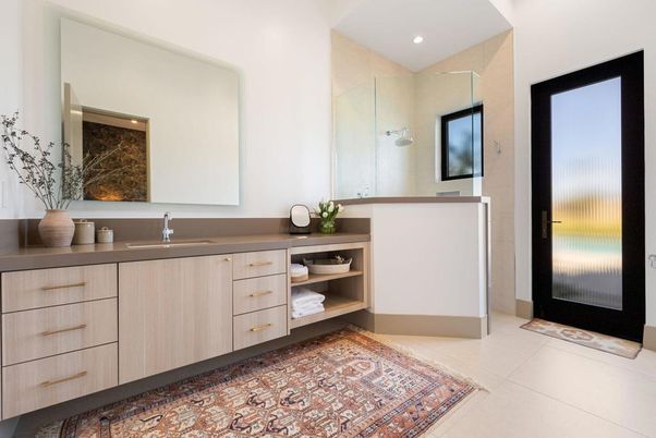 Bathroom, Dual Sink Vanities, Interior, Recessed Lighting