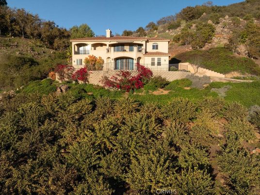 Exterior, Facade, Mediterranean