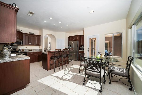 Dining room, Interior, Kitchen, Recessed Lighting, Stainless Steel Appliances