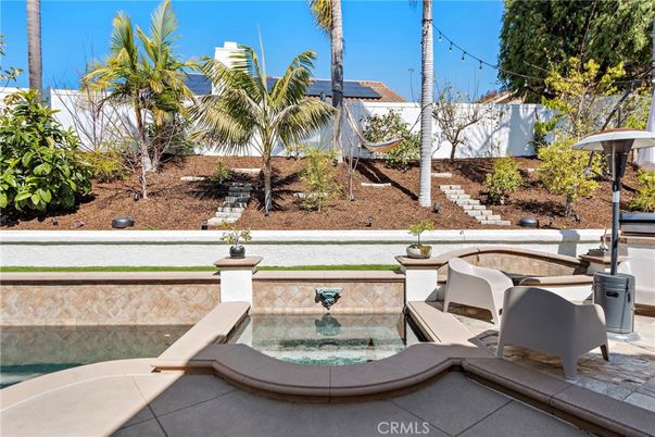 Exterior, Pool, Solar Panels