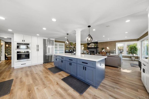 Interior, Kitchen, Living room, Pendant Lights, Recessed Lighting, Stainless Steel Appliances, Wood Texture Flooring