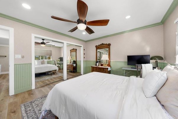 Bedroom, Interior, Recessed Lighting, Wood Texture Flooring