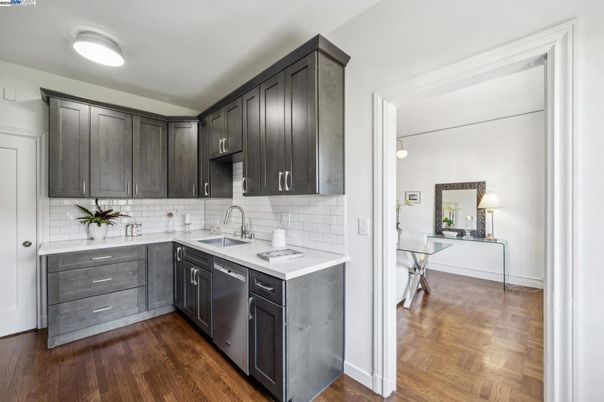 Interior, Kitchen, Wood Texture Flooring