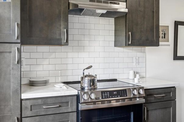Interior, Kitchen, Stainless Steel Appliances