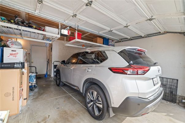 Garage, Interior